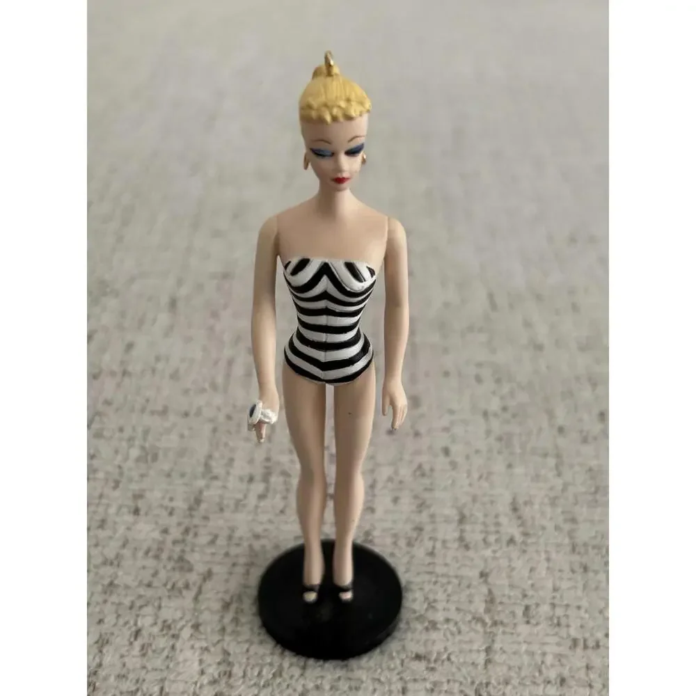 Hallmark Keepsake 1994 Barbie‎ Debut 1959 Christmas Ornament Collectible
